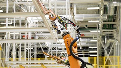 Industrial Exoskeletons Overview: Essential Facts, Applications, and Industry Benefits