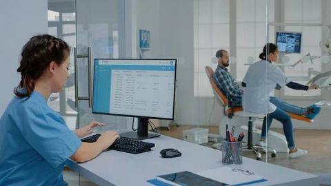 Integrated EHR Systems for Multispecialty Clinics: Explore Care Coordination